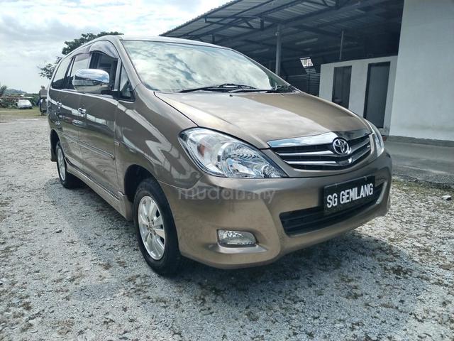 2011 Toyota Innova 2.0 G , ONE OWNER ONLY - 1
