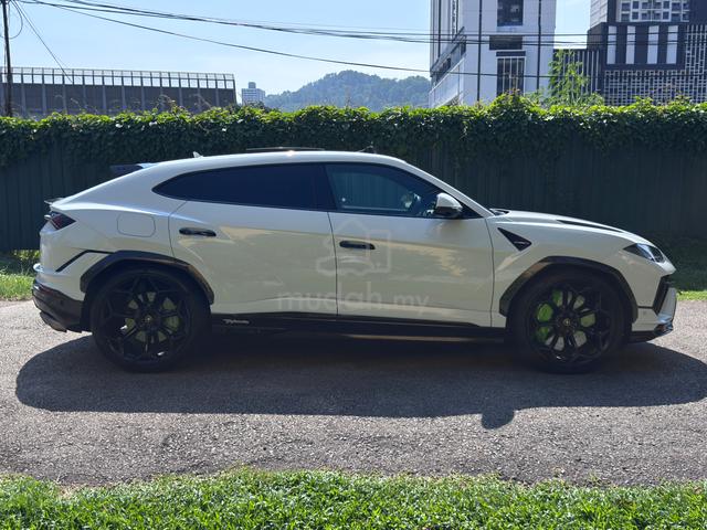 10K KM B&O SROOF Lamborghini URUS 4.0 PERFORMANTE - 3