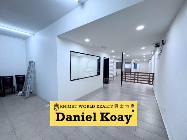 | First Floor | Office 1600sf Near Sunway Carnival Seberang Jaya 1