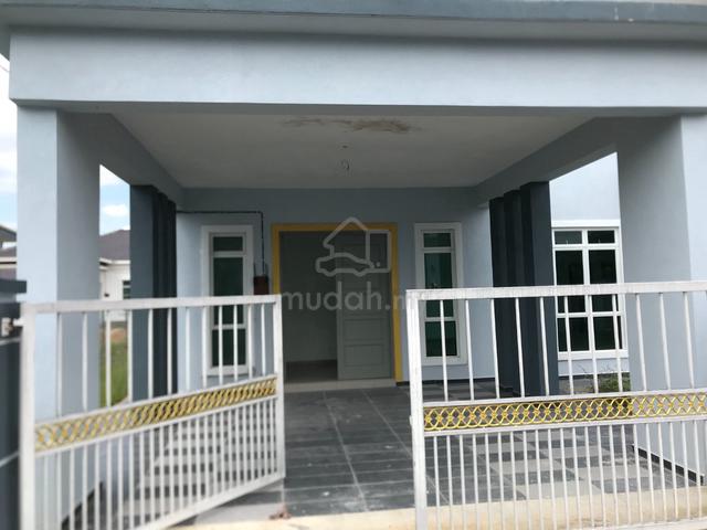 Hak Milik Kekal Single Storey Semi D Town Melaka Merlimau Tembakau 1