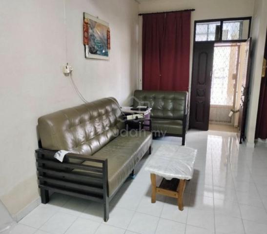 Taman Impian Ria with Furniture nearby 99 Speedmart 1