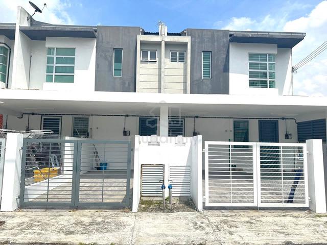 (FULL LOAN) TOWNHOUSE Kaseh Heights Taman Semenyih Mewah Kajang East 1