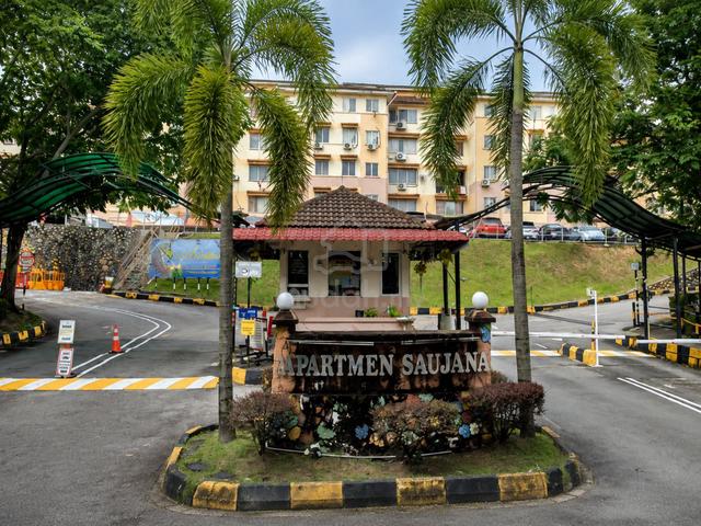 saujana apartment 1