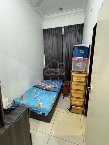Parc Regency 4