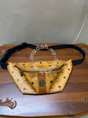 mcm fanny pack sale