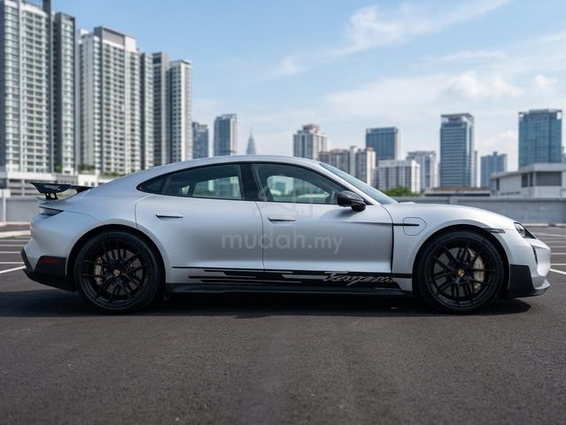 Porsche TAYCAN TURBO GT WITH WEISSACH LOW MILAGE!! - 2