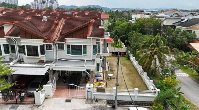 END LOT Aster Seksyen 4 Tambahan Bandar Baru Bangi Double Storey 1