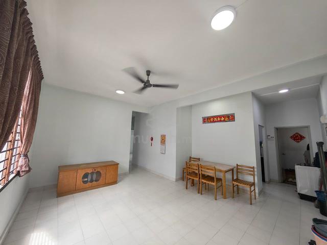 Pangsapuri Sri Mas (Desa Tebrau) 1