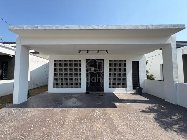 MEKARSARI ZERO LOT BUNGALOW 3D2B3CP F.FURNISHED Nr MEKARSARI ANGGUN 1