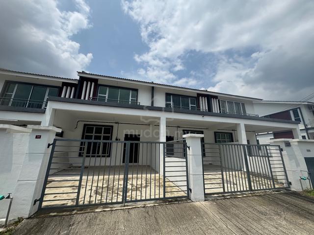 Double Storey Terrace Durian Tunggal Batu Berendam CTRM UTEM 1