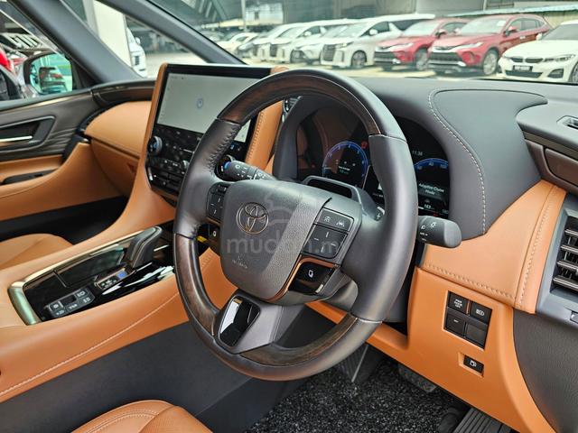 2025 Toyota Vellfire Z Premium 2.4L(T) - 4