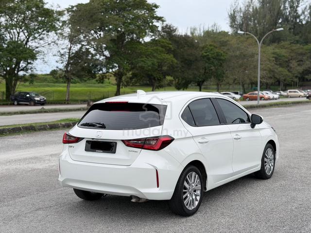MINT CONDITION 2022 Honda CITY 1.5 V HATCHBACK (A) - 3