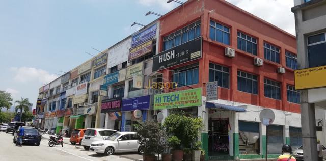 Bukit Jambul Opposite BJ Complex,Ground Floor Shop, Facing Main Road 1