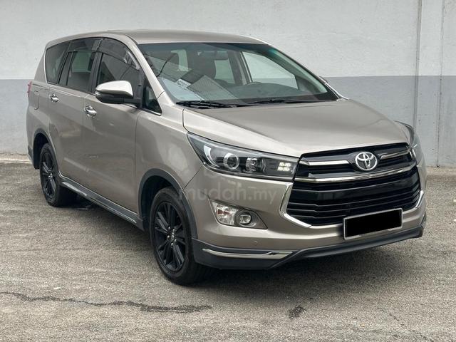 Toyota INNOVA 2.0 X (A) - 5