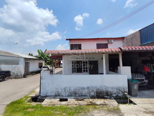 rumah kluang untuk dijual 1