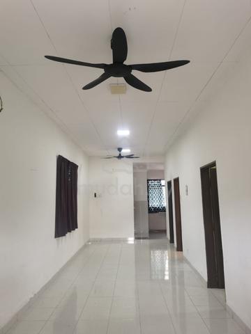 Intermediate for Rent in Bdr Putera 2 Klang 2