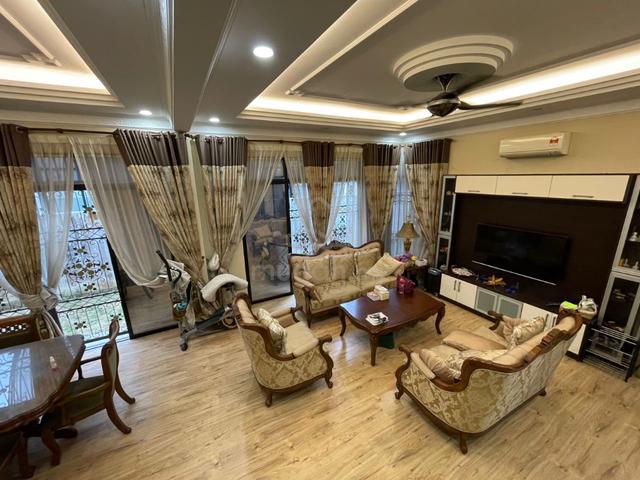 Renovated Taman Jenderam Harmoni Semi-D Extend Balcony Sepang Dengkil 1