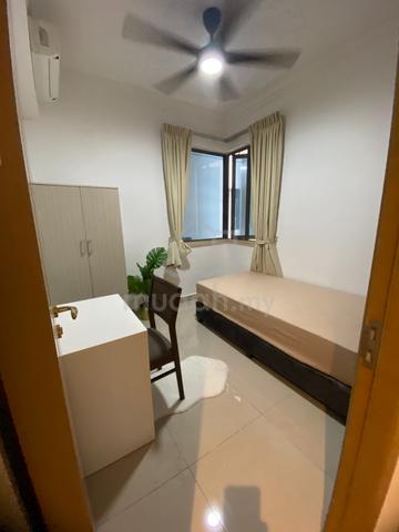 R&F Air-con room (11 inch new mattress) on top of R&F mall - CIQ 1