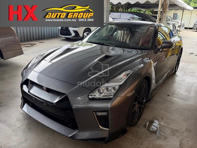 2022 GT-R 3.8 PREMIUM Edition BOSE RED INT GTR - 1