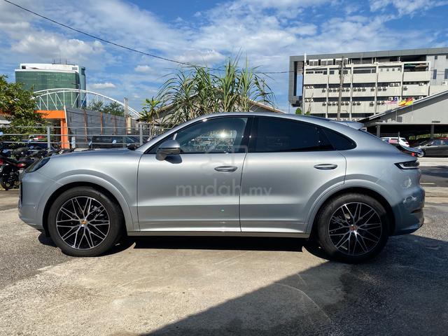 2025 Porsche CAYENNE 3.0 Coupe New Facelift - 4