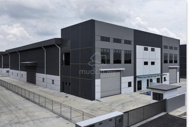 For Rent New Semi-Detached Factory at Jenjaron 1