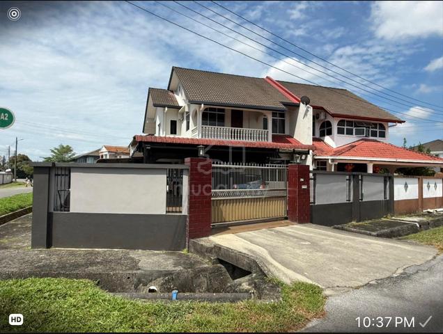 STUTONG DOUBLE STOREY SEMI DETACHED FOR SALE At JALAN KEDANDI KUCHING 1