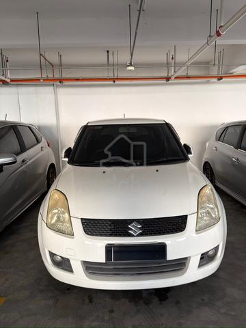 2010 Suzuki SWIFT 1.5 PREMIER (A) - 1
