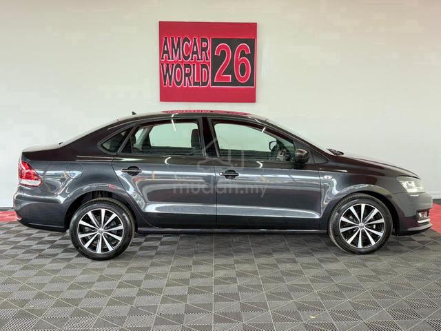 ORI17 Volkswagen VENTO 1.2 TSI HIGHLINE ONE OWNER - 4