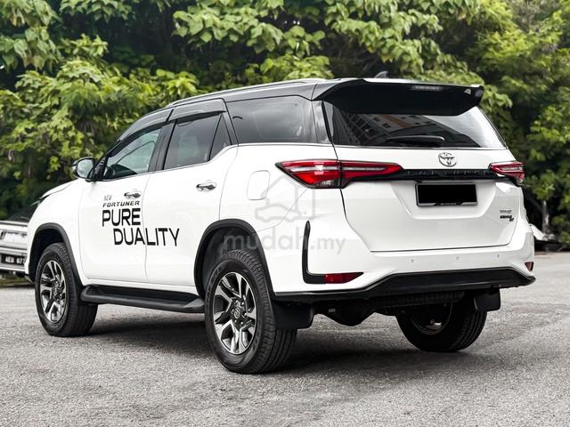 Demo Unit 2024 Toyota FORTUNER 2.8 VRZ MY21 (A) - 4