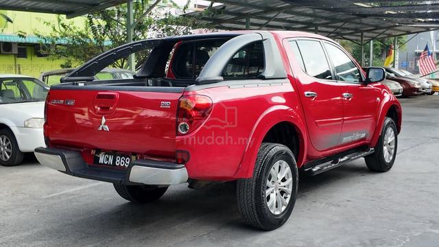 Y2014 Mitsubishi TRITON 2.5 VGT Sunroof Origin (A) - 4