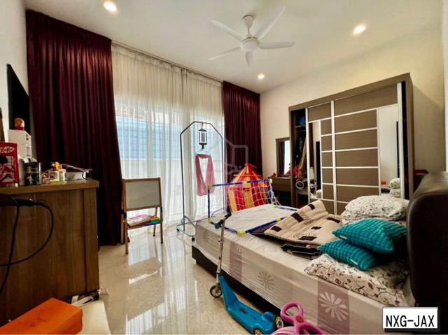 Fully Renovated & Extended Setia Eco Park Tropika 2 Sty Bungalow House 1