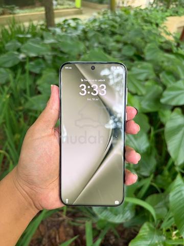 Carousel Image Selected