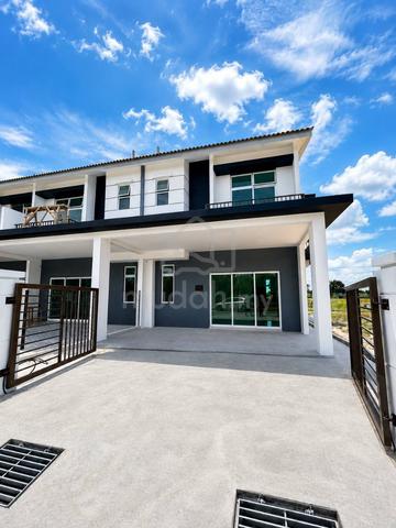 FREEHOLD 2 Storey Taman Bukit Ria, Ayer Molek Bukit Lintang Duyong 1