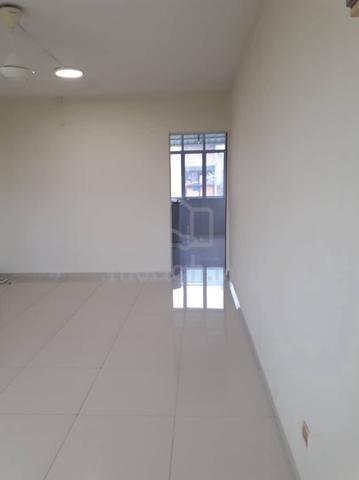 Flat PKNS 1