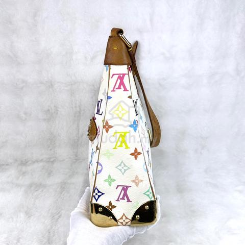 Carousel Image