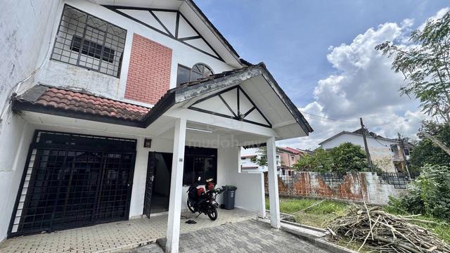 Full Loan Cash Out,Skudai Corner Lot,Sri Putri, Jalan Emas 2 Storey 1