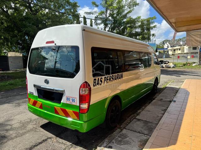 2017 Cam PLACER-X 3.0 window van (FRD6600C) (M) - 3