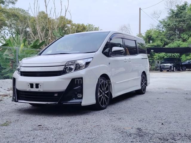 (BEST DEAL) Toyota NOAH 2.0 SI GR SPORT 2021 - 2
