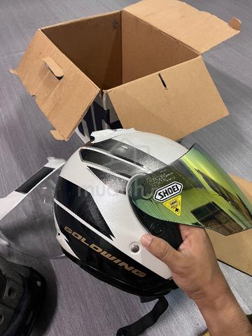 Helmet best sale shoei goldwing