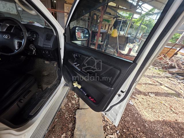2014 Toyota HILUX 3.0 G VNT MY05 KUN26R UPDATE (A) - 4