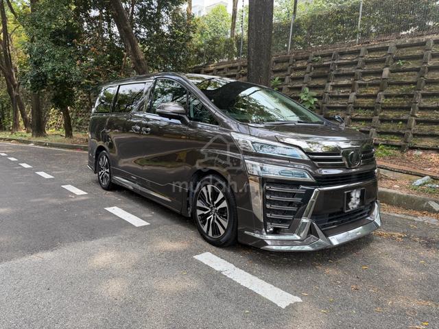 2018 Toyota VELLFIRE 2.5 ZG 3EYE 1 OWNER BEST DEAL - 2