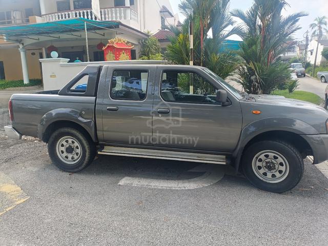 Nissan Frontier - 4