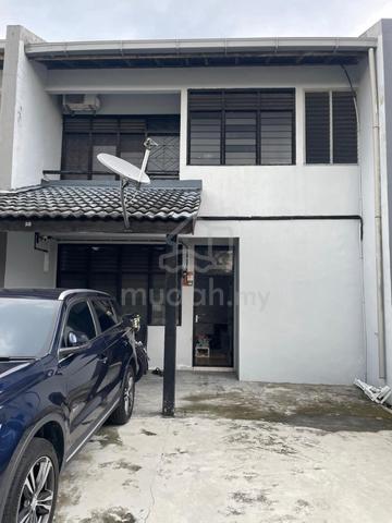 Taman Johor Jaya Double Storey Terrace House 4bed Johor Bahru 1