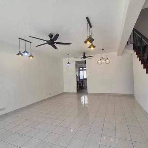 Setia Impian 4, Setia Alam Double Storey House For Rent 1