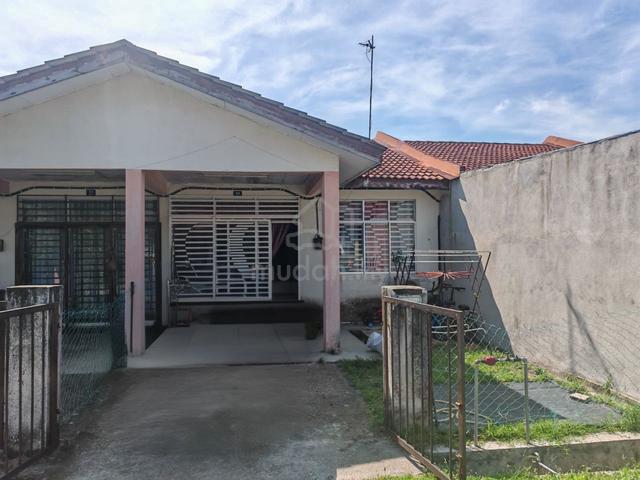 Teres Setingkat Vista Jaya Lukut Port Dickson 1