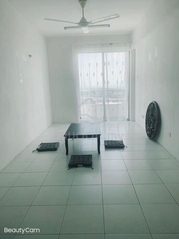 Pinang Laguna 1