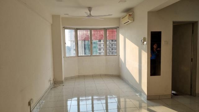 Main Place Residence 1