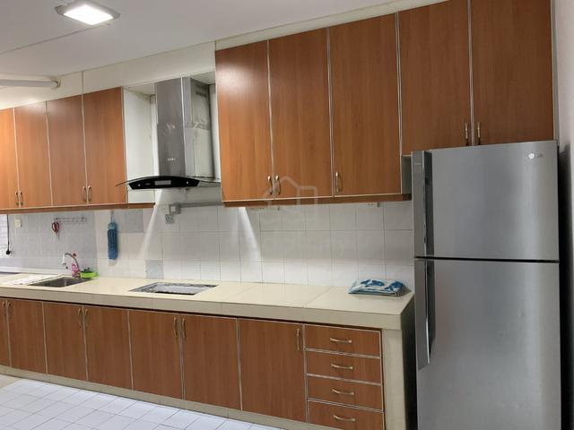 Taman Impian Indah Townhouse Ground Floor Pegangan Bebas 1