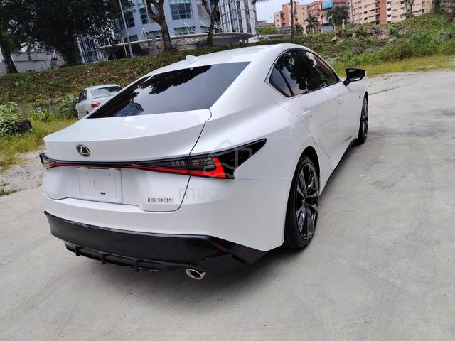 2023 Lexus IS 300 F Sport S/R 360 Camera 15,000km - 3