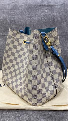 Carousel Image